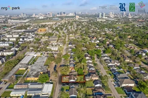 3535 Tampa Street Houston TX 77021