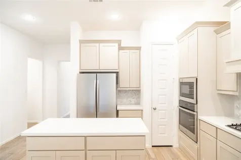 31410 Golden Cliffs Lane Fulshear TX 77441
