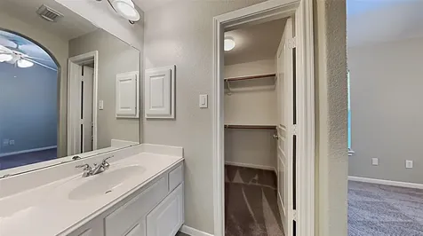 12402 Santiago Cove Lane Houston TX 77041