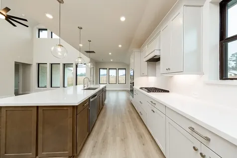 1935 Langford Street Montgomery TX 77316