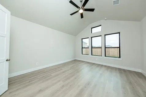 1935 Langford Street Montgomery TX 77316