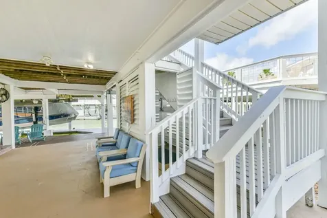 4319 Spanish Main Jamaica Beach TX 77554