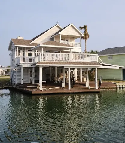 4319 Spanish Main Jamaica Beach TX 77554