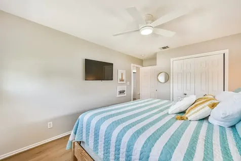 4319 Spanish Main Jamaica Beach TX 77554
