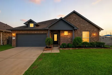 302 Bordeaux Court Alvin TX 77511