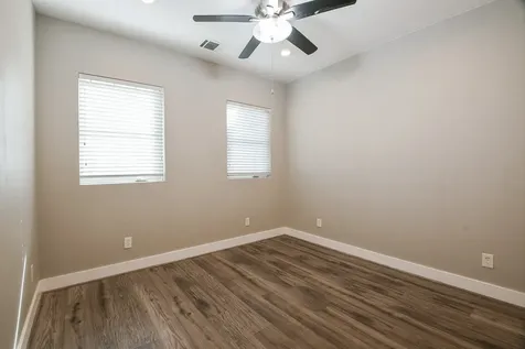 3249 Dixie Drive B Houston TX 77021