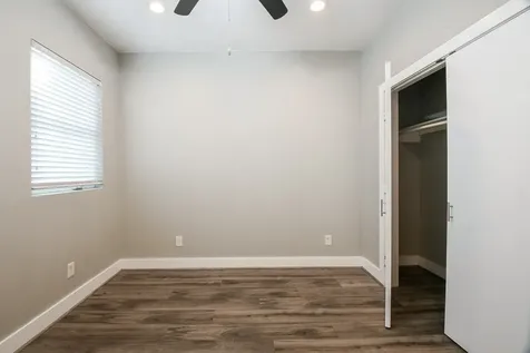3249 Dixie Drive B Houston TX 77021