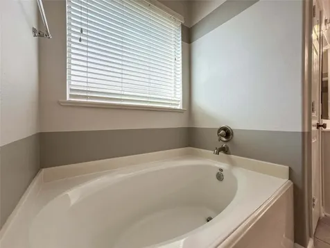 12805 Flat Creek Drive Pearland TX 77584