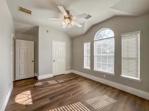 12805 Flat Creek Drive Pearland TX 77584