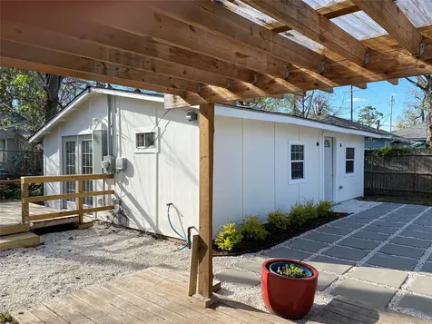 4109 Edison Street Houston TX 77009