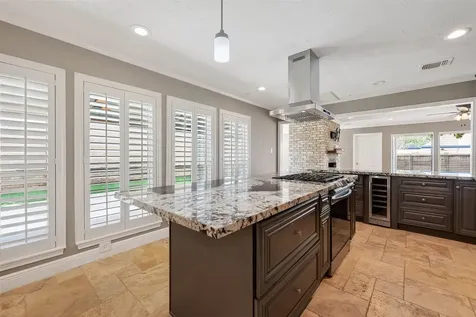 2810 Quail Hollow Drive Missouri City TX 77459