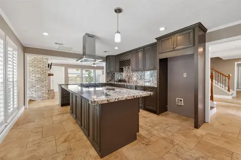 2810 Quail Hollow Drive Missouri City TX 77459
