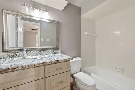 2810 Quail Hollow Drive Missouri City TX 77459