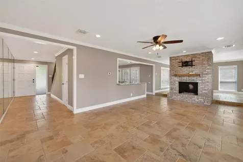 2810 Quail Hollow Drive Missouri City TX 77459