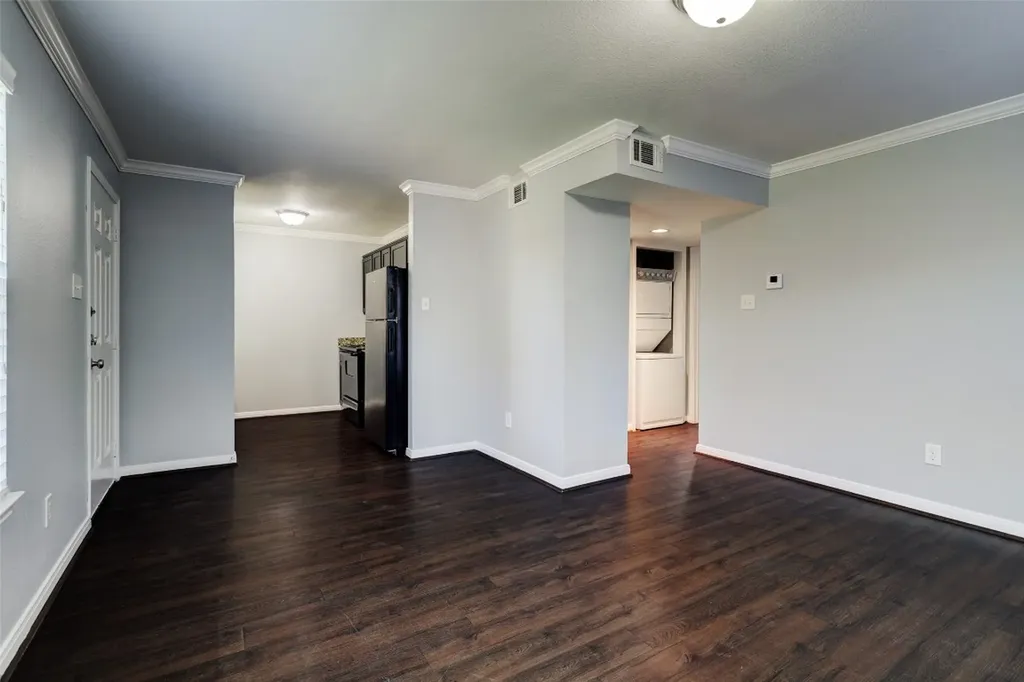 1600 W T C Jester Boulevard 41 Houston TX 77008