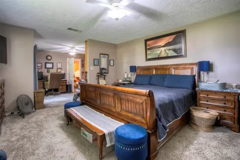 426 Brook Hollow Drive Huntsville TX 77340