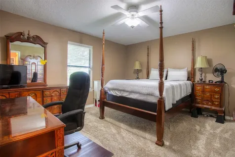 426 Brook Hollow Drive Huntsville TX 77340