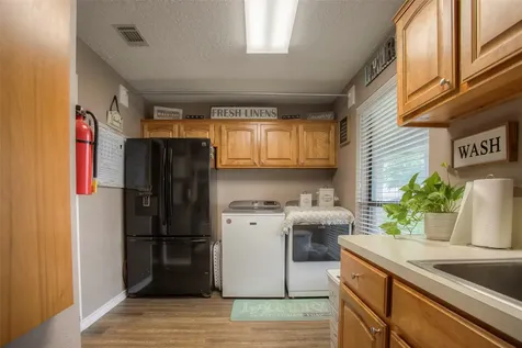 426 Brook Hollow Drive Huntsville TX 77340