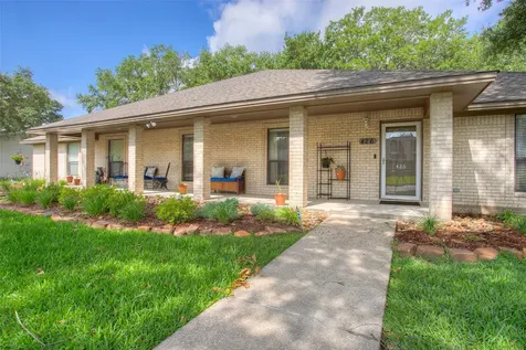 426 Brook Hollow Drive Huntsville TX 77340