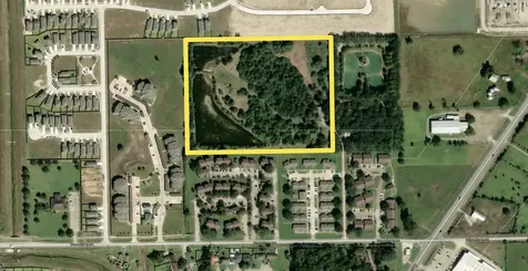 101 Julie K Lane Angleton TX 77515