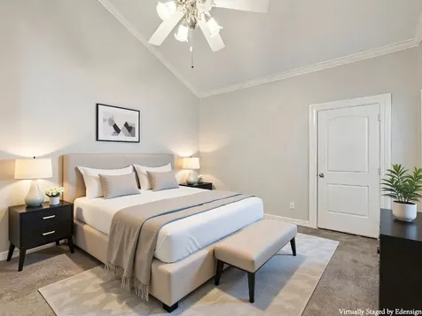 64 Hideaway Drive Friendswood TX 77546