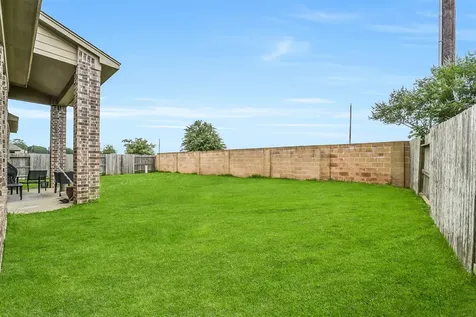 5319 Lauren Manor Drive Brookshire TX 77423