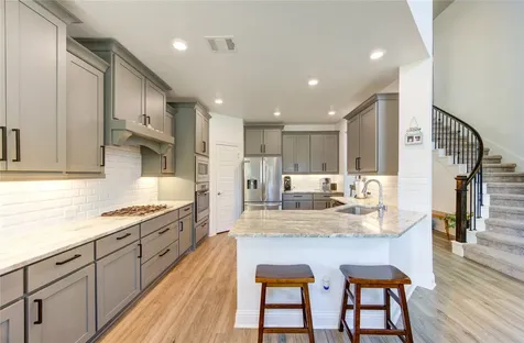 2415 Flowering Brook Lane Sugar Land TX 77479