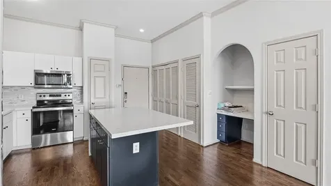 1441 East Street 202 Houston TX 77007