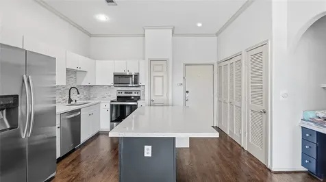 1441 East Street 202 Houston TX 77007