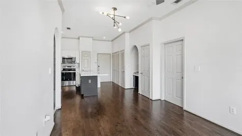 1441 East Street 202 Houston TX 77007