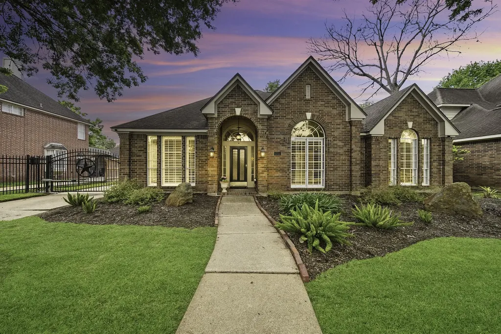 6714 Morningside Drive Sugar Land TX 77479