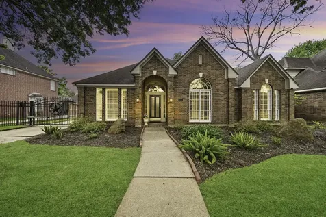 6714 Morningside Drive Sugar Land TX 77479