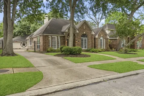 6714 Morningside Drive Sugar Land TX 77479