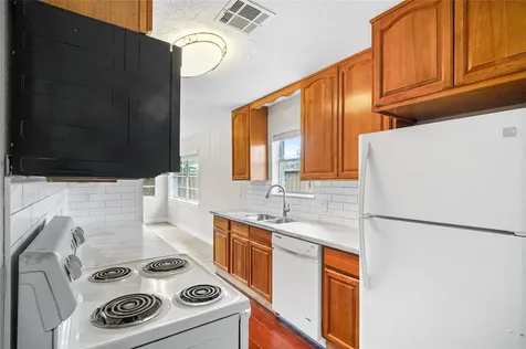 327 Windward Drive League City TX 77573
