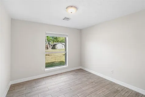 327 Windward Drive League City TX 77573