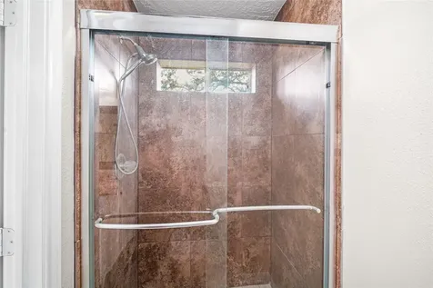 327 Windward Drive League City TX 77573