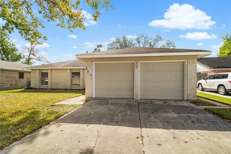 327 Windward Drive League City TX 77573