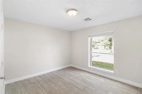 327 Windward Drive League City TX 77573