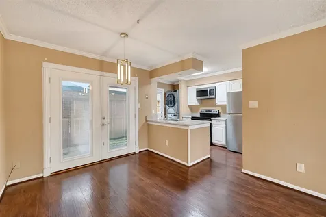 10615 Briar Forest Drive 802 Houston TX 77042
