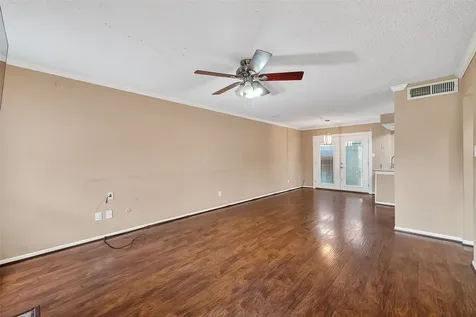 10615 Briar Forest Drive 802 Houston TX 77042