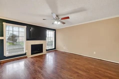 10615 Briar Forest Drive 802 Houston TX 77042