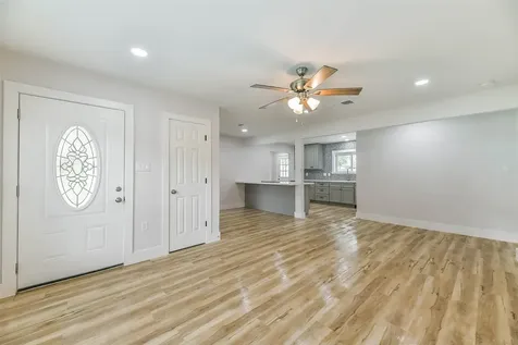 2014 15th Avenue N Texas City TX 77590