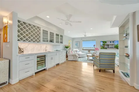 1303 Outrigger Tiki Island TX 77554