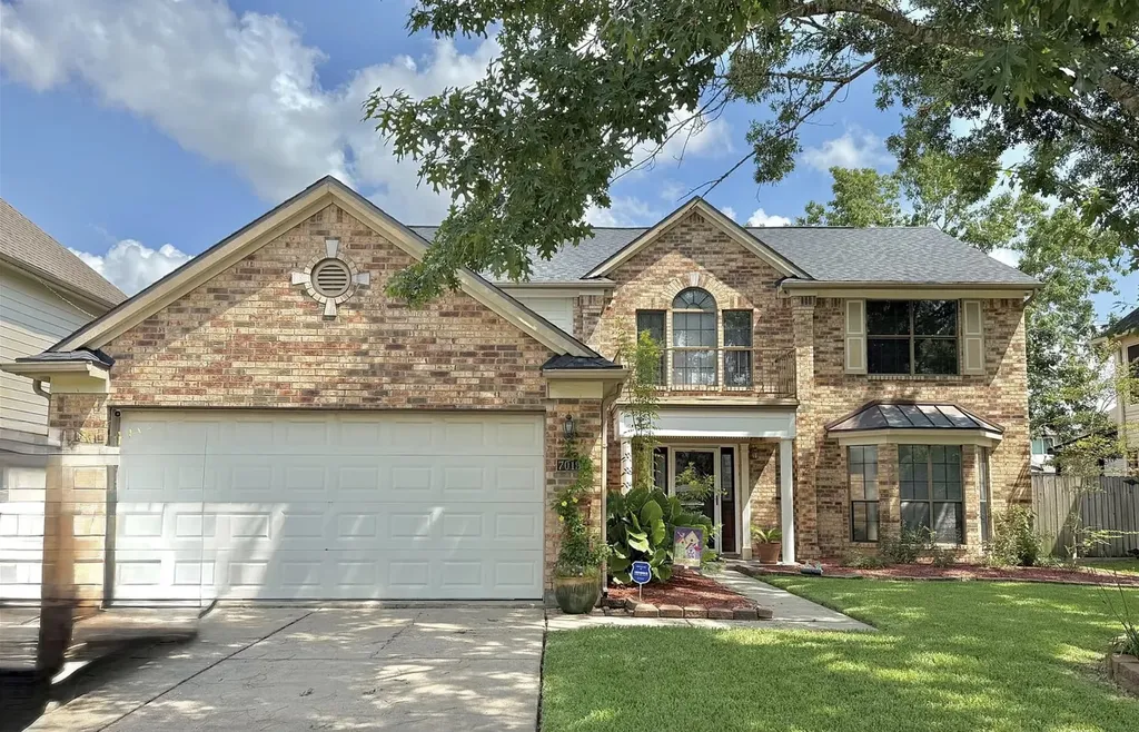 7019 Little Redwood Drive Pasadena TX 77505
