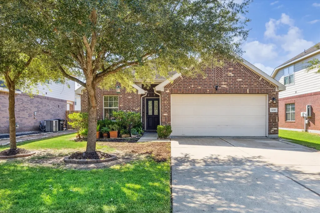 3039 Boxwood Springs Lane Dickinson TX 77539