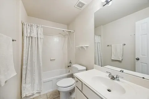 3039 Boxwood Springs Lane Dickinson TX 77539