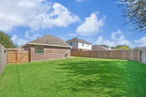 3039 Boxwood Springs Lane Dickinson TX 77539