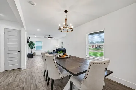 3319 Suiter Way Pasadena TX 77503
