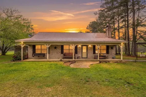 498 County Road 459 Kirbyville TX 75956