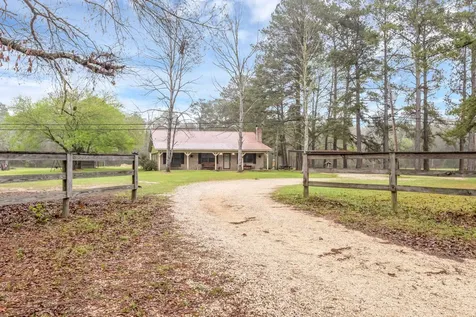 498 County Road 459 Kirbyville TX 75956